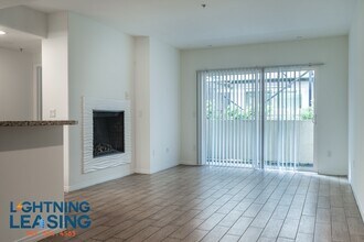 11927 Kling St in Los Angeles, CA - Building Photo - Building Photo
