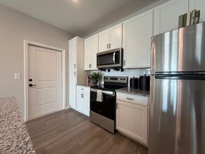 195 Parkers Pond Path in San Marcos, TX - Building Photo - Building Photo