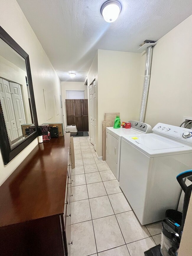 property at 626-628 Valentine St