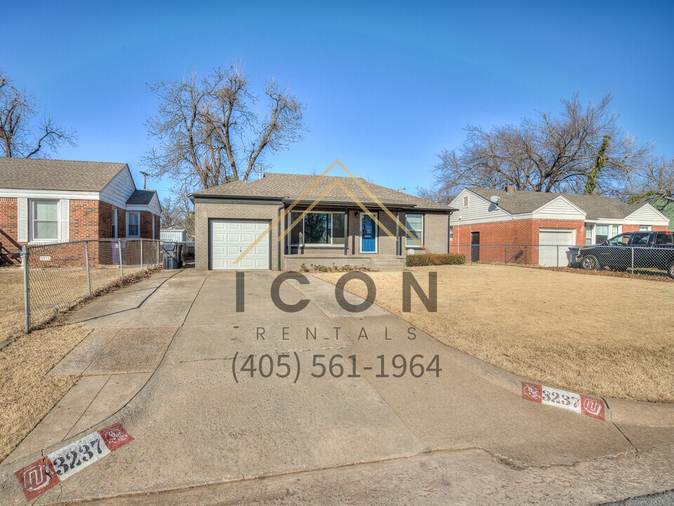 3237 NW 44th St in Oklahoma City, OK - Building Photo