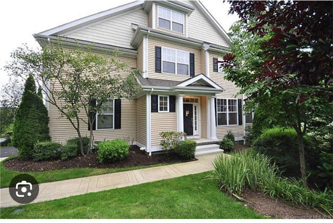 1 Winding Trail in Middlebury, CT - Foto de edificio - Building Photo