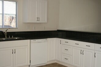 6200 Chester W Nimitz St in Bakersfield, CA - Building Photo - Building Photo