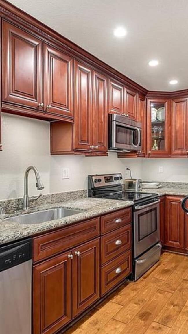 property at 661 Yolo Ct