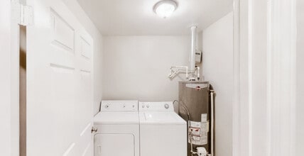 149 Harlan Rd SW in Atlanta, GA - Building Photo - Building Photo