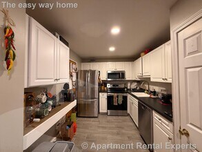 326 Broadway in Somerville, MA - Building Photo - Building Photo