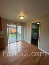 2501 Bridgeport Way W in University Place, WA - Building Photo - Building Photo