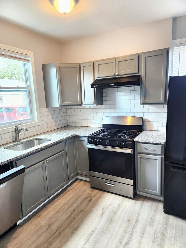 property at 19-21 Penn St
