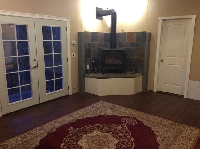 property at 332 Sunnyside Dr