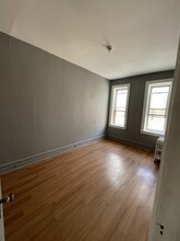 242 Lexington Ave, #6, Unit 6 in Jersey City, NJ - Building Photo - Building Photo