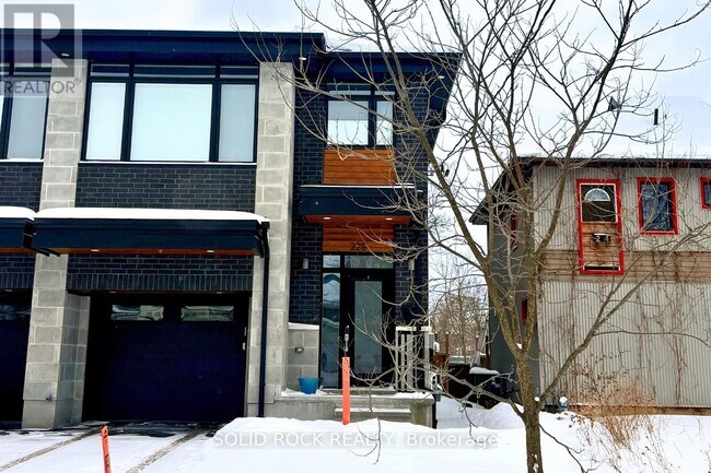 228 Glynn Ave in Ottawa, ON - Building Photo - Building Photo