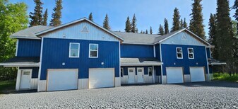 2571 Old Mission Rd in North Pole, AK - Building Photo