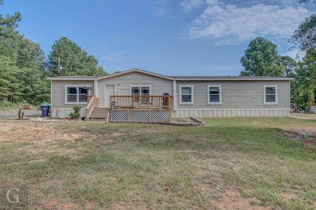 property at 2153 LA-2