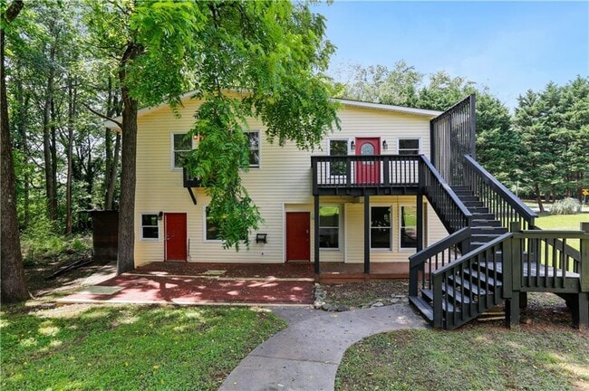 property at 696 Elberta Dr
