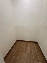 901 SW 5th Ave in Miami, FL - Building Photo - Building Photo