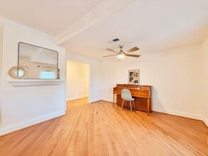 319 Clover Rd in La Crosse, VA - Building Photo - Building Photo