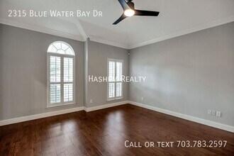 2315 Blue Water Bay Dr in Katy, TX - Building Photo - Building Photo