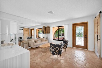 121 NW 55th St in Fort Lauderdale, FL - Building Photo - Building Photo