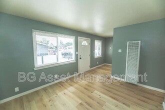 1574 San Pablo Ave in Pinole, CA - Building Photo - Building Photo
