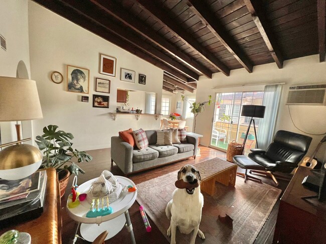 3608 Keystone Av, Unit 08 08 in Los Angeles, CA - Building Photo - Building Photo
