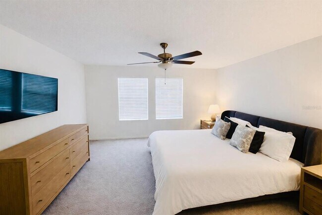 4545 Tuscan Loon Dr in Tampa, FL - Building Photo - Building Photo