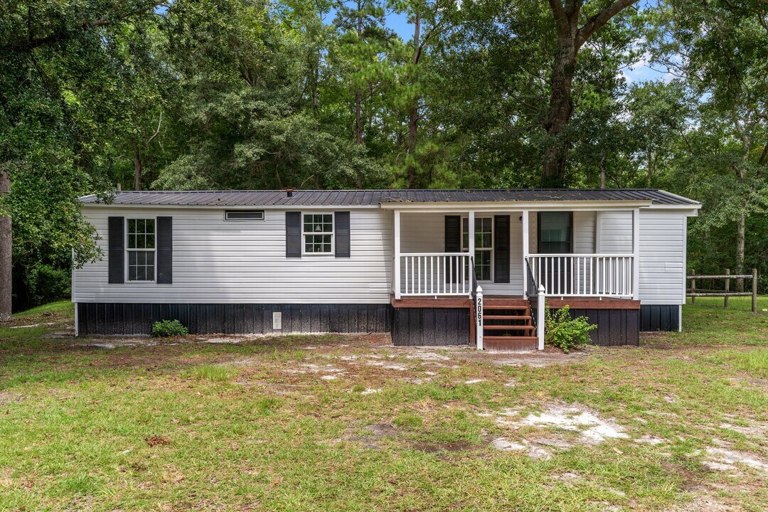 2061 Center Ct SW in Supply, NC - Building Photo