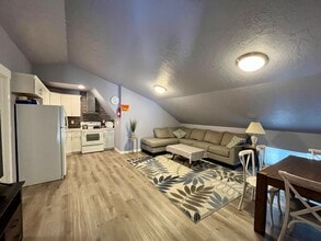 2716 Syringa Ln in Caldwell, ID - Building Photo - Building Photo