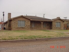 4919 S 6th St in Abilene, TX - Building Photo