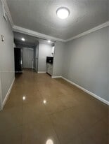 912 NW 55th Terrace in Miami, FL - Building Photo