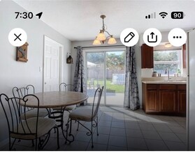 1585 Dead River Rd in Tavares, FL - Foto de edificio - Building Photo