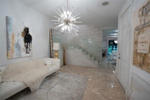 4041 Devenshire Ct in Coconut Creek, FL - Building Photo