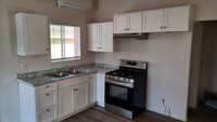 1120 W 6th St, Unit B photo'