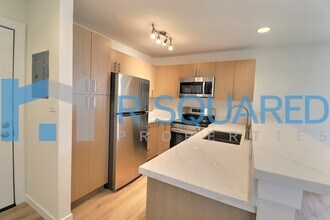3910 Whitman Ave N in Seattle, WA - Building Photo - Building Photo