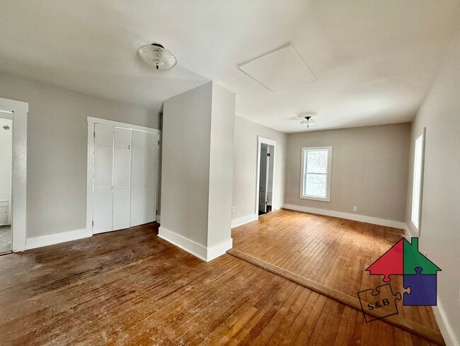 property at 32 Hall St