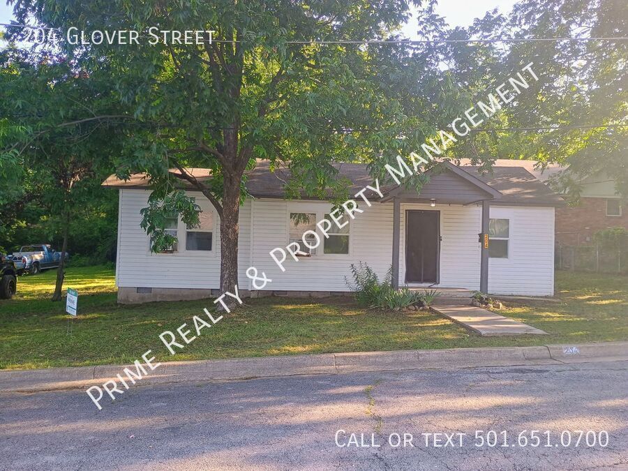 204 Glover St in Hot Springs, AR - Building Photo
