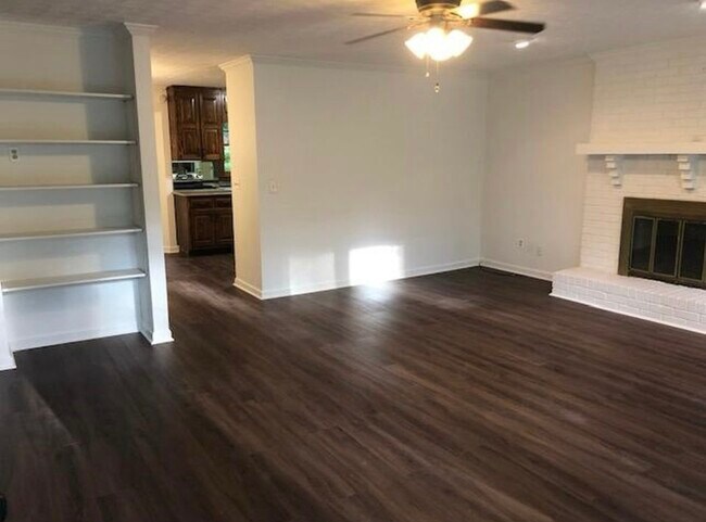 1936 Westwood Cir SE in Smyrna, GA - Building Photo - Building Photo