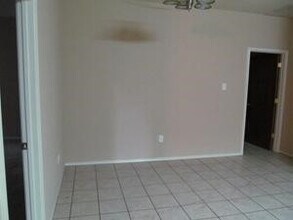 3101 99th St in Lubbock, TX - Building Photo - Building Photo