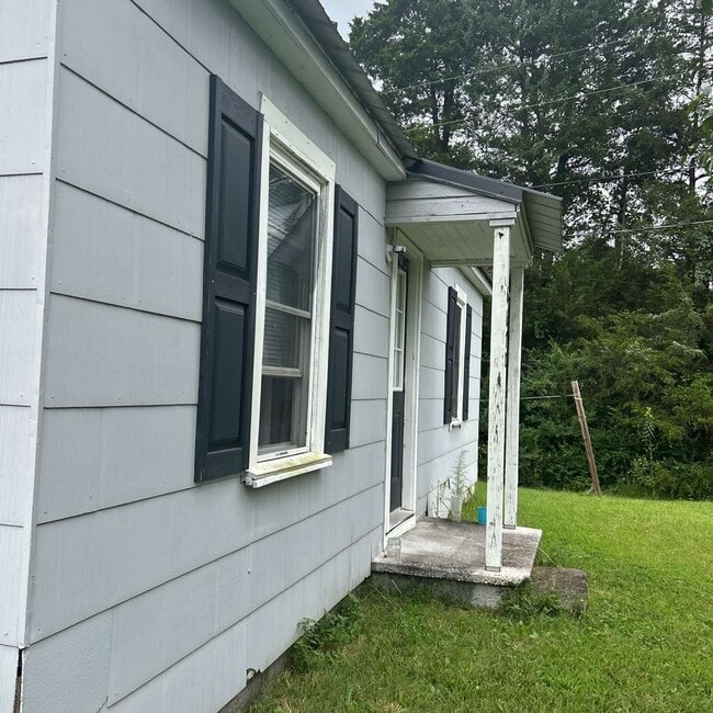 property at 6670 Walnut Cove Rd