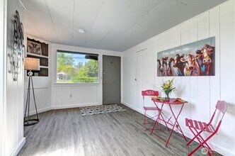 115 S Kelsey St in Monroe, WA - Foto de edificio - Building Photo