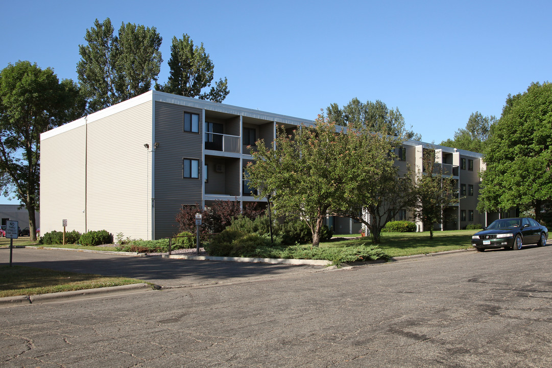 Westgate Apartments in Gaylord, MN - Building Photo