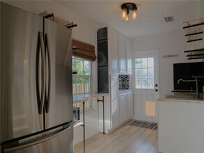 2916 N Woodrow Ave in Tampa, FL - Building Photo - Building Photo