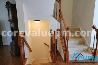 8511 Pine Meadows Dr in Odenton, MD - Foto de edificio - Building Photo