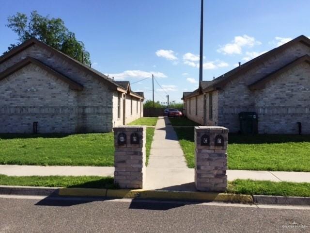 property at 1606 E Quail St