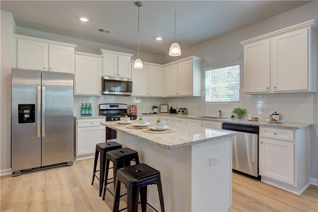property at 715 Clark Lake Estates Dr