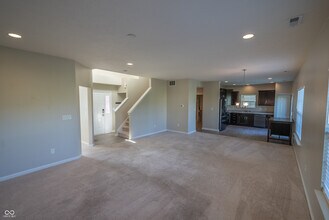 5291 Tanglewood Ln in Whitestown, IN - Building Photo - Building Photo