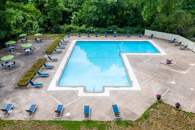 Spark Windsor in Windsor, CT - Building Photo - Building Photo