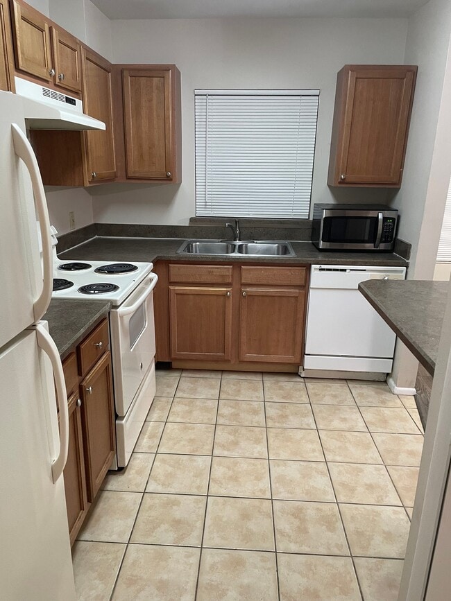 property at 5408 E Michigan St