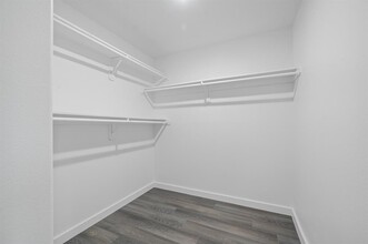 9315 Hillis St-Unit -A in Houston, TX - Building Photo - Building Photo
