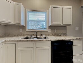 1096 Tomahawk Pl in Martinsville, IN - Foto de edificio - Building Photo