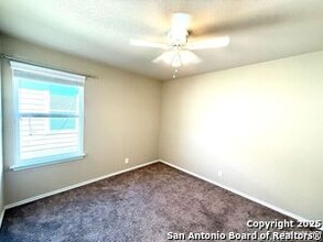 9006 Bowen Br in San Antonio, TX - Building Photo - Building Photo