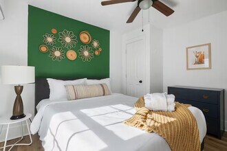 4995 Chateau Ave, Unit A in North Charleston, SC - Building Photo - Building Photo